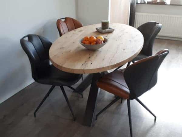 Ovale oud eiken tafel 180x90cm met matrixpoot (koker10x10cm)