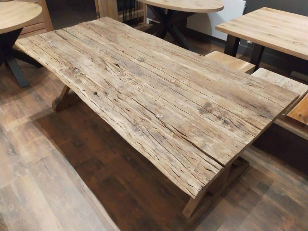 Lage site table, rustiek eiken met blackwash en matte lak