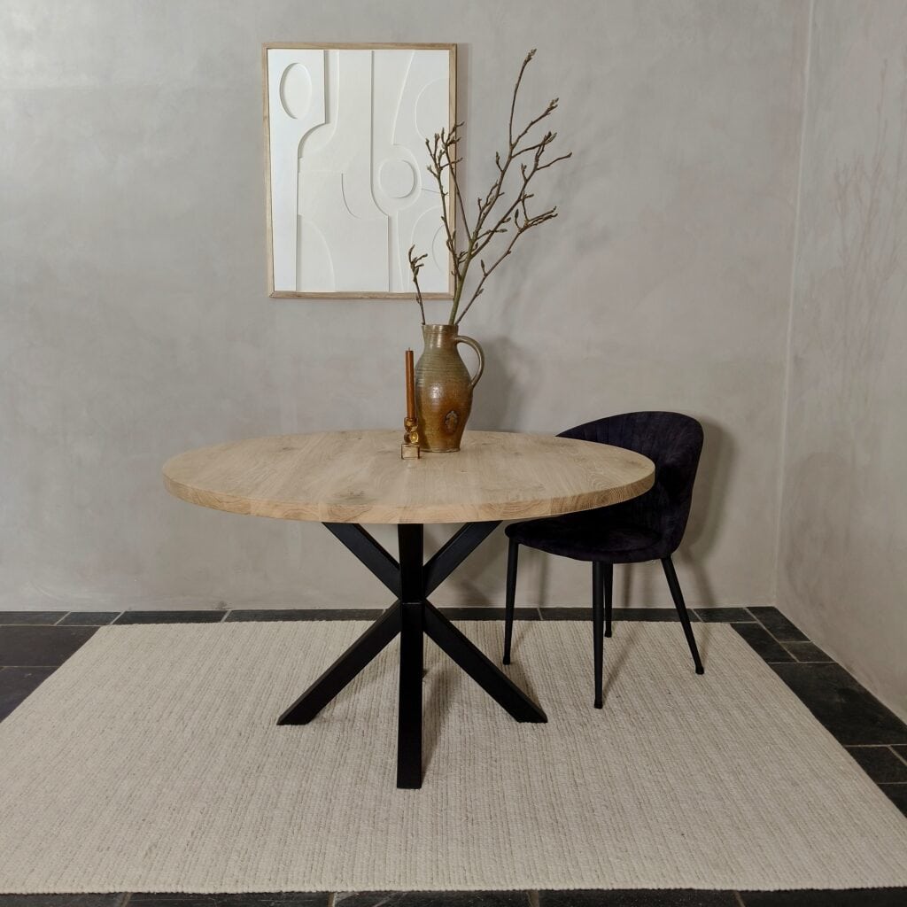 Ronde tafel met spinpoot K6