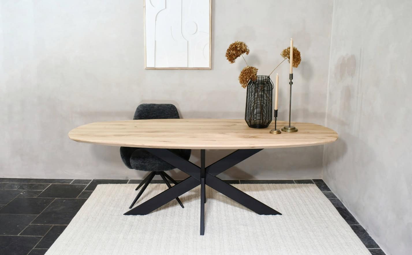 Deens ovale tafel met platte Matrix onderstel